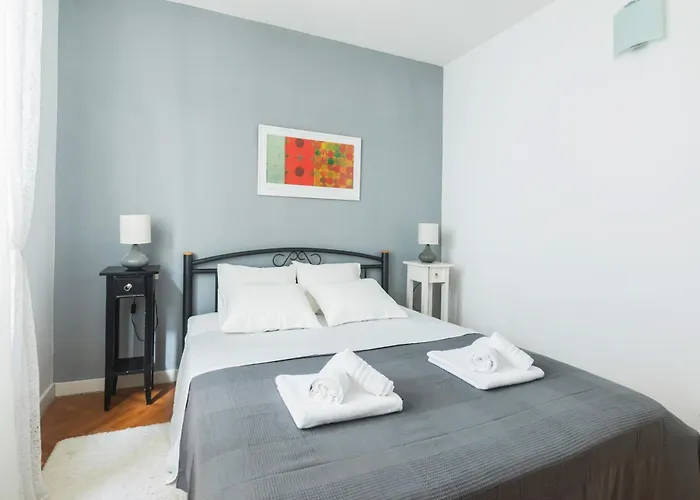 公寓 M&a 扎达尔